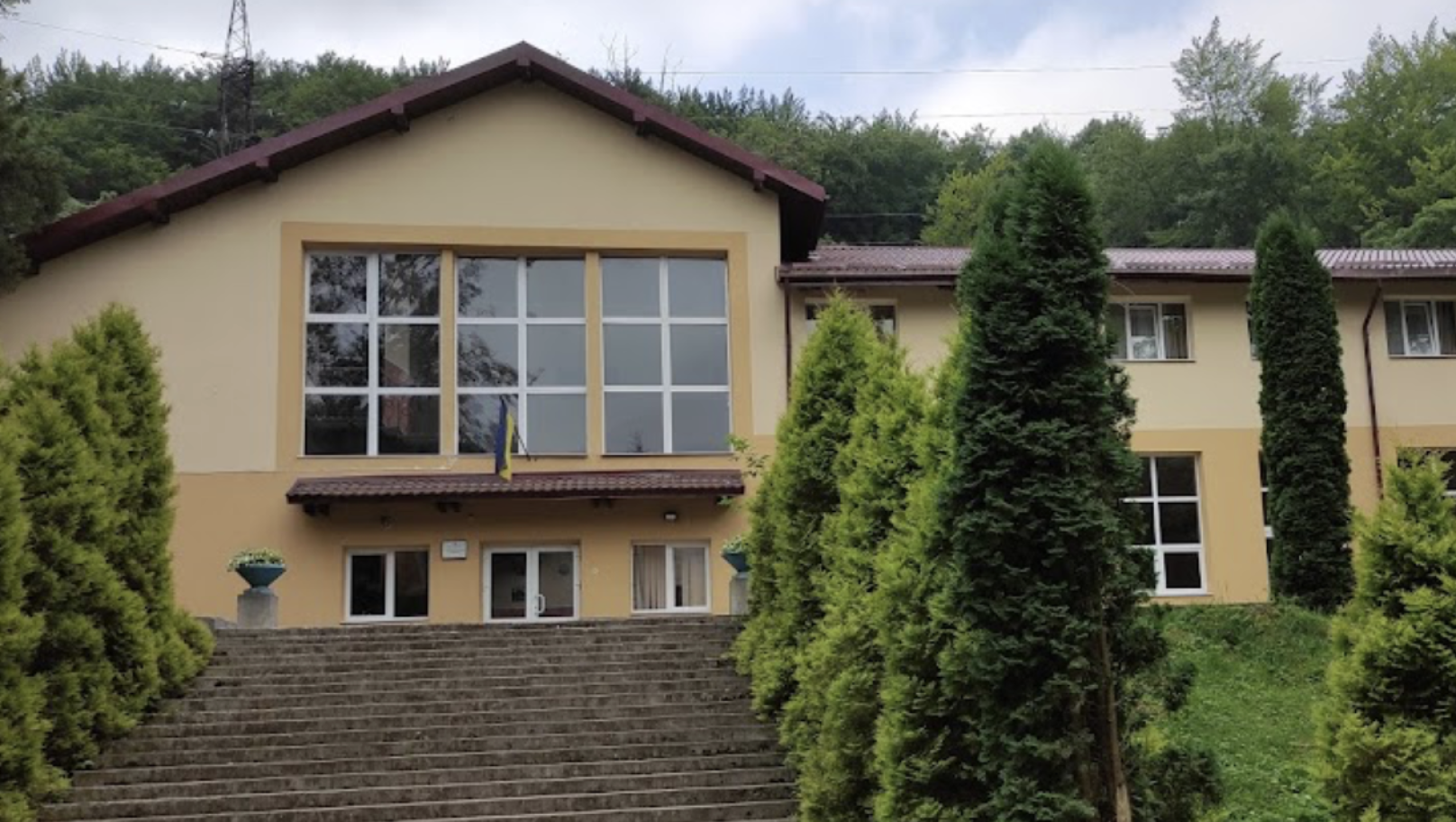 На Львівщині 23 дитини потрапили до лікарні через спалах кишкової інфекції в закладі відпочинку