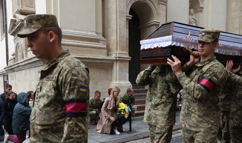 З трьома Героями сьогодні прощатиметься львівська громада