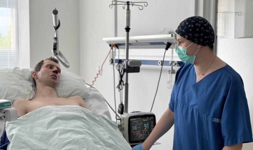 У Львові пересадили шкіру Захисникові, який обпік майже 50% тіла