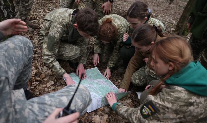 З вересня усі учні 10-11 класу Львова будуть вивчати «Захист України»