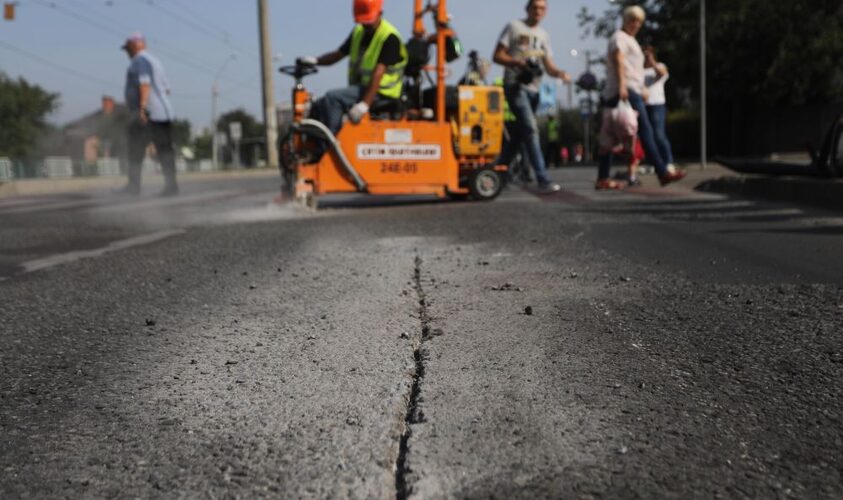 В одному із районів Львова ремонтуватимуть дорогу на 23 вулицях: перелік