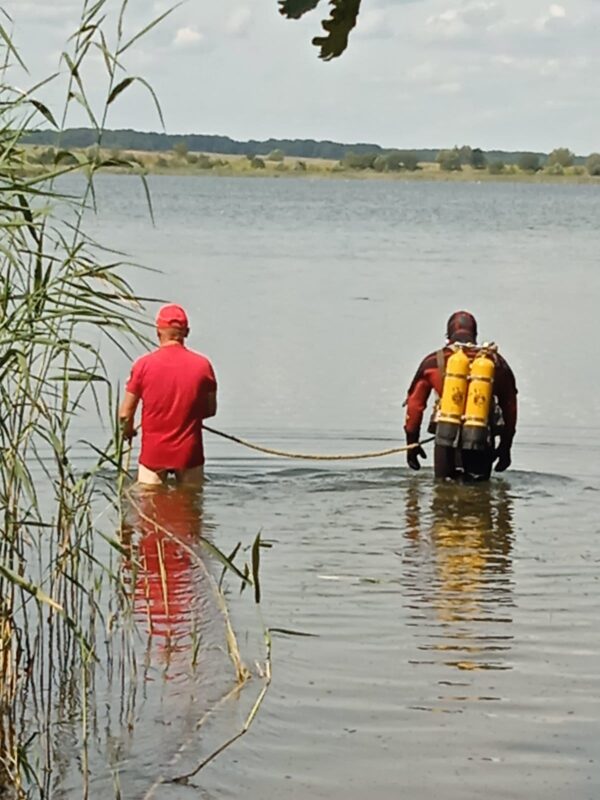 На Яворівщині в озері потонув 22-річний місцевий мешканець