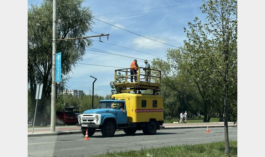 Тролейбуси №25 тимчасово не курсують: інші зміни в транспорті