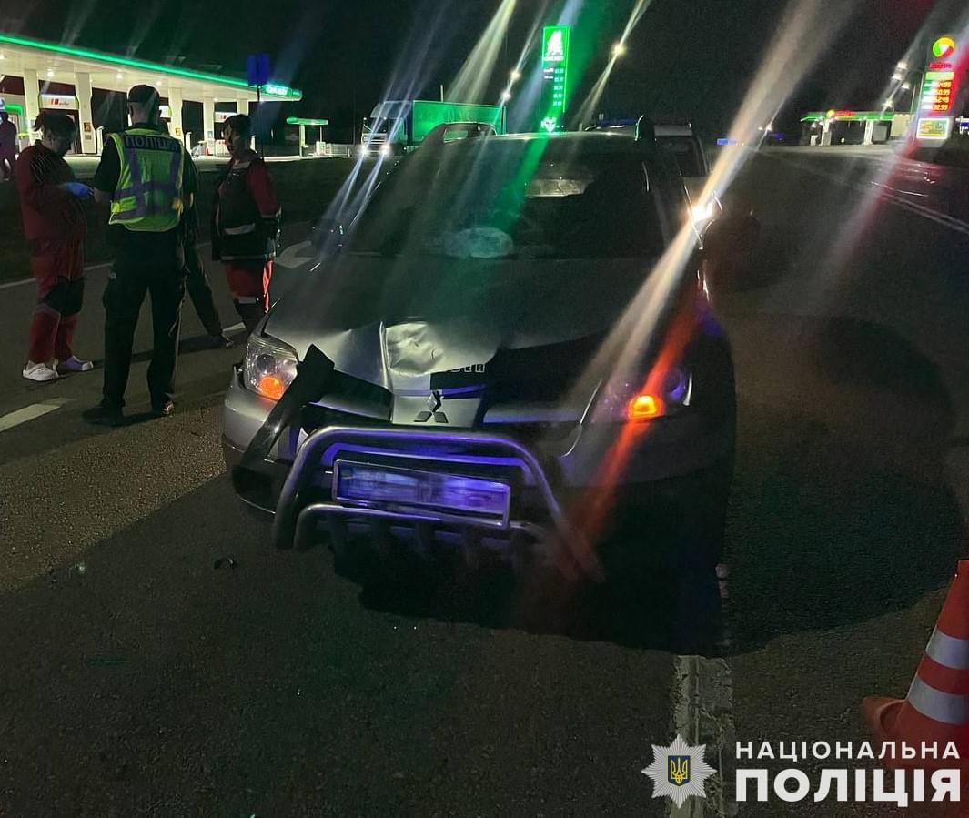 Неподалік Львова водій «Міцубіші» на смерть збив 78-річного чоловіка