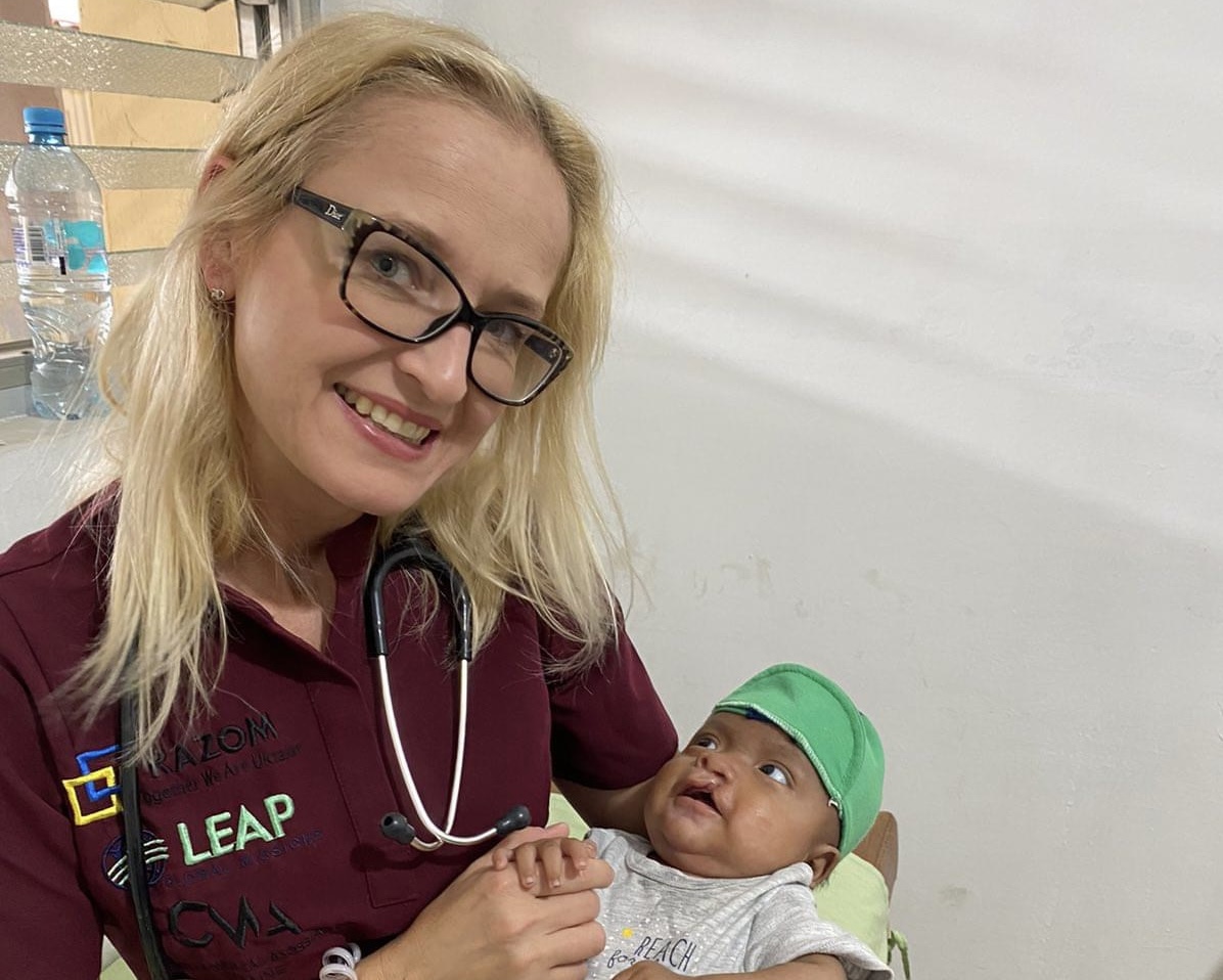 Львівська хірургиня вперше в Україні волонтерила у джунглях Перу