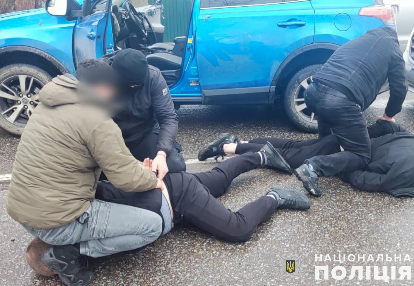 На Львівщині затримали трьох рекетирів: деталі