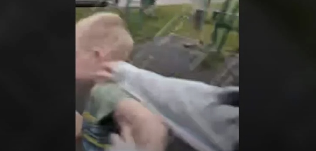 У Львові на дитмайданчику підлітки побили 9-річного хлопчика: поліція розслідує обставини