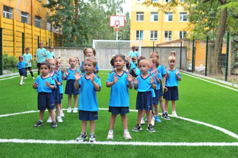 У Львові відкрили футбольний майданчик для дітей-сиріт  