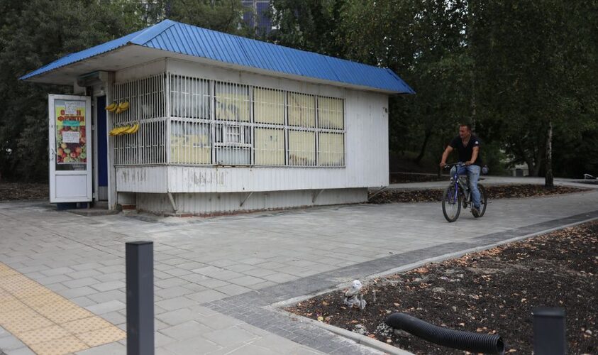Ще 12 незаконно облаштованих МАФів демонтують у Львові