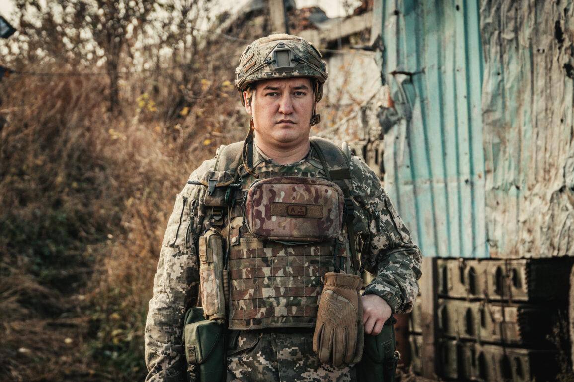 Командир 80-ї ДШВ ЗСУ полковник Еміль Ішкулов покидає свою посаду