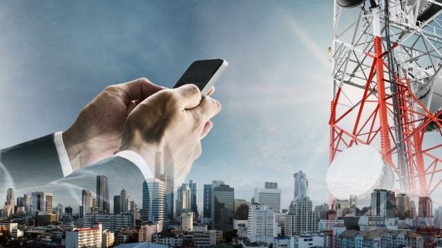 У Мінцифрі розповіли, що робити коли зникає зв’язок під час знеструмлень