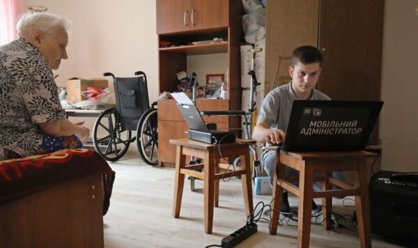 Для мешканців Львівської громади діє «Мобільний адміністратор»: хто і як може скористатися