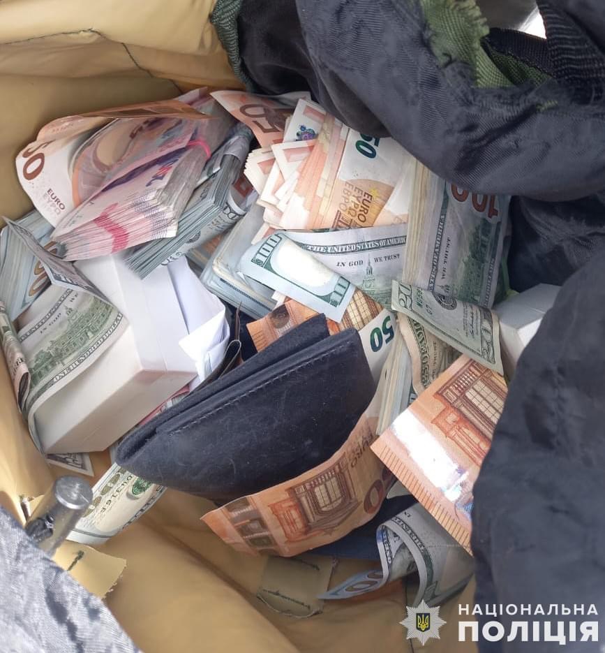 Вдерлися у банк і вкрали майже 86 мільйонів гривень: у Львові судитимуть двох місцевих жителів