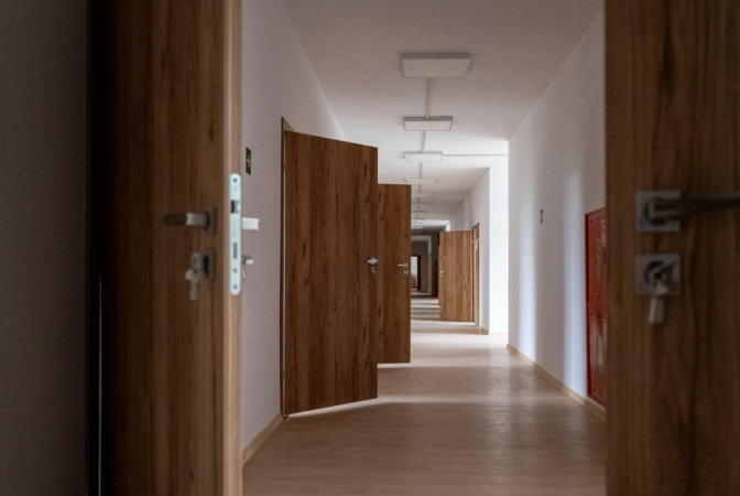 На Львівщині переобладнали навчальний корпус ліцею для проживання ВПО