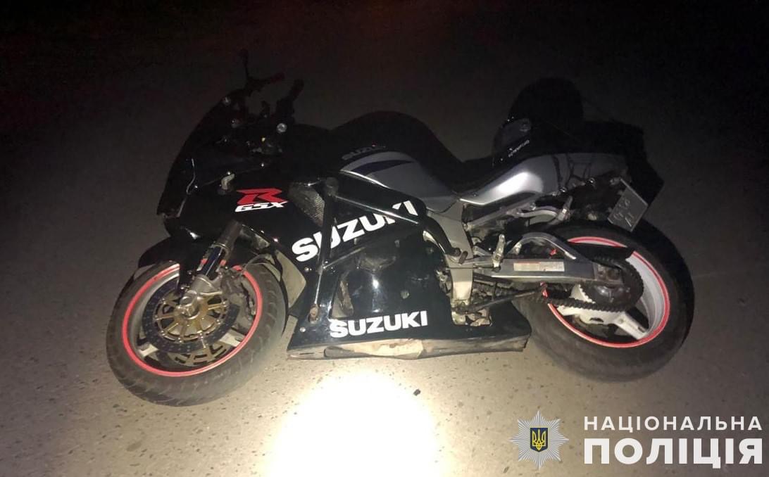 На Золочівщині 24-річний мотоцикліст збив дитину