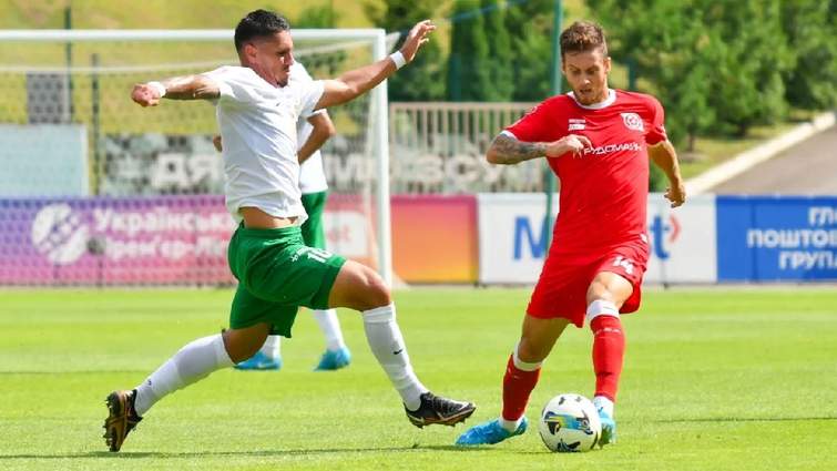 Львівські «Карпати» із рахунком 3:0 розгромили криворізький «Кривбас»
