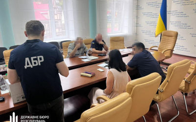 Львівські рятувальники переплатили 4,5 млн грн за непотрібні спецавто