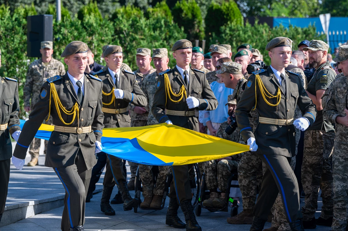 У Львові до Дня Державного Прапора заклали капсулу часу