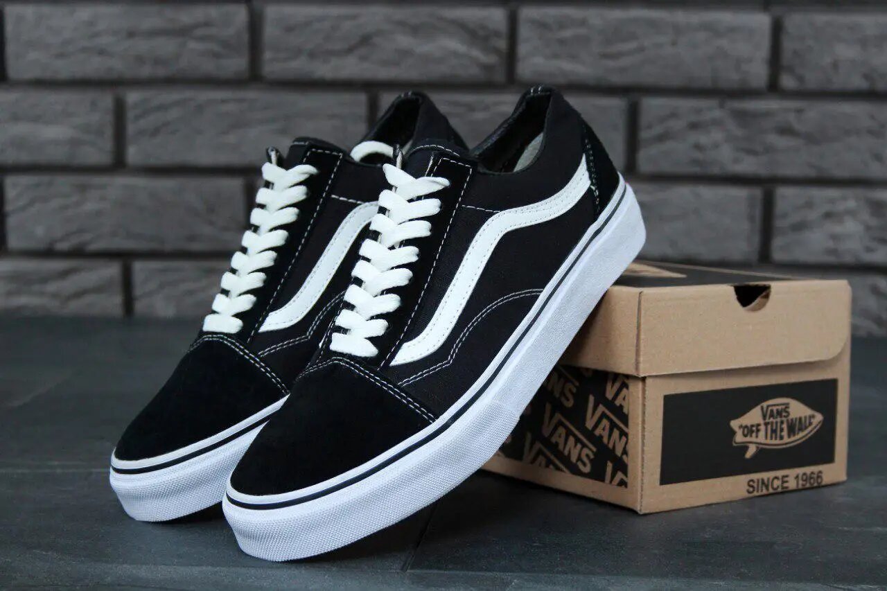 Кросівки та кеди Vans – чудове взуття під будь-які завдання