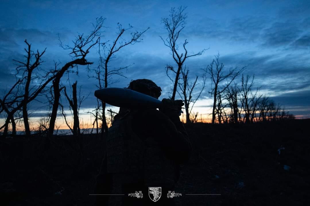 Втрати ворога: за добу Захисники відмінусували ще понад тисячу російських вояків