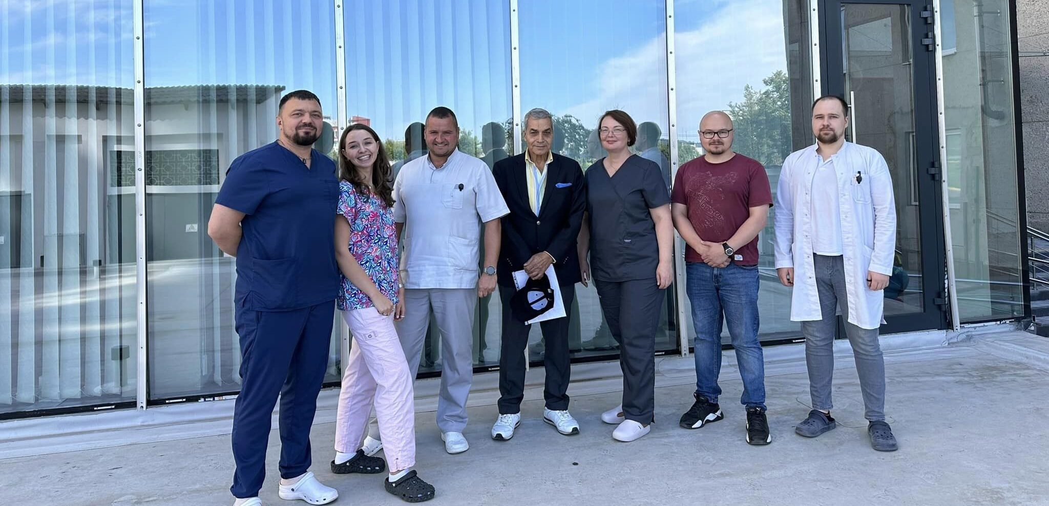 У Львові медики допомогли побороти рак колишньому Почесному Консулові України