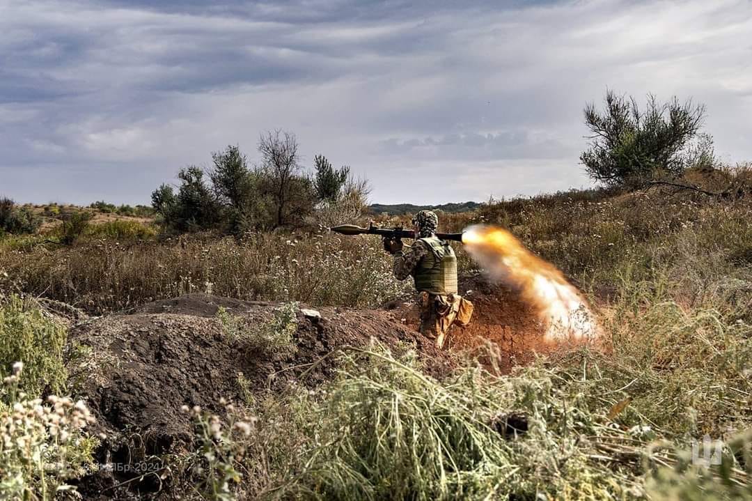 Втрати ворога: понад 637 тисяч російських вояків знищено на війні в Україні