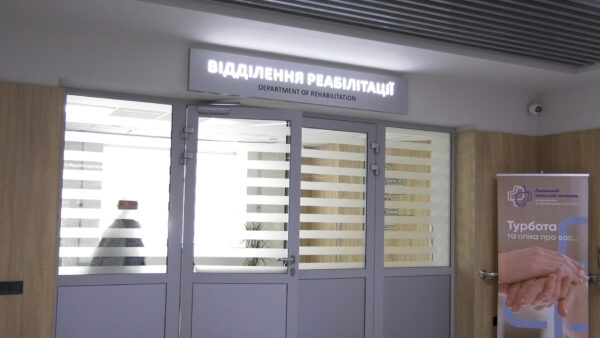 Львівський медичний університет отримав 3D – принтер для протезування