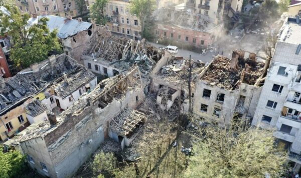 У Львівській мерії закликають український та міжнародний бізнес допомогти у відновленні будинків, які постраждали від ворожої атаки