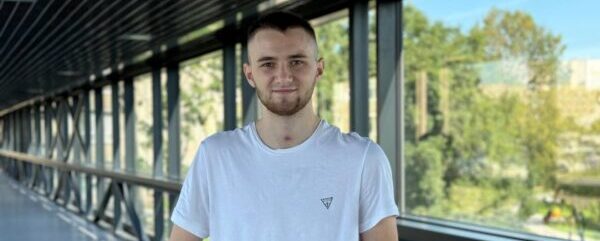 Пролетів майже три десятки метрів: львівські медики врятували 18-річного мотоцикліста