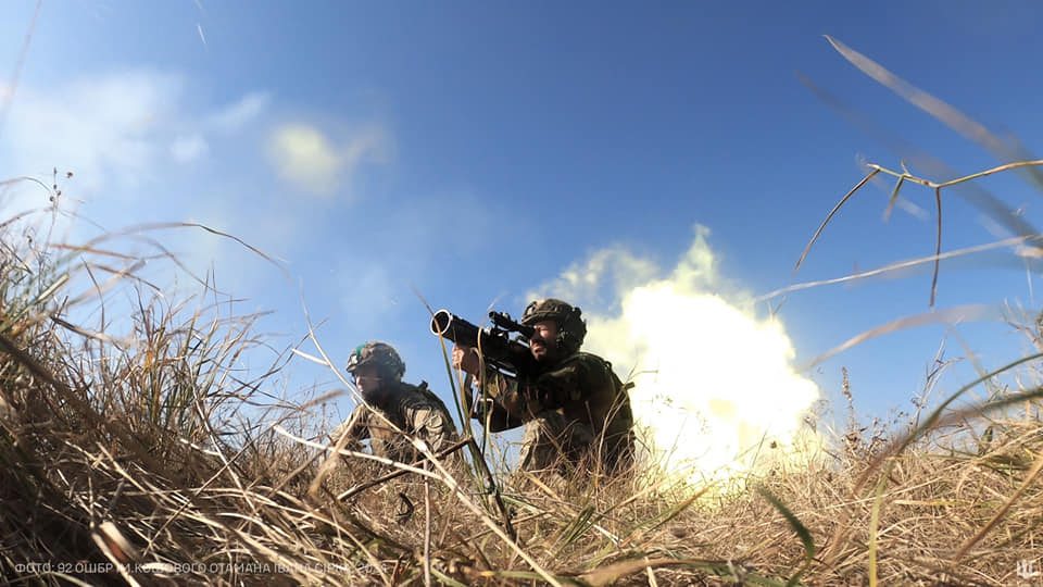 Втрати ворога: відмінусовано ще 1 370 окупантів і майже сотня російських безпілотників