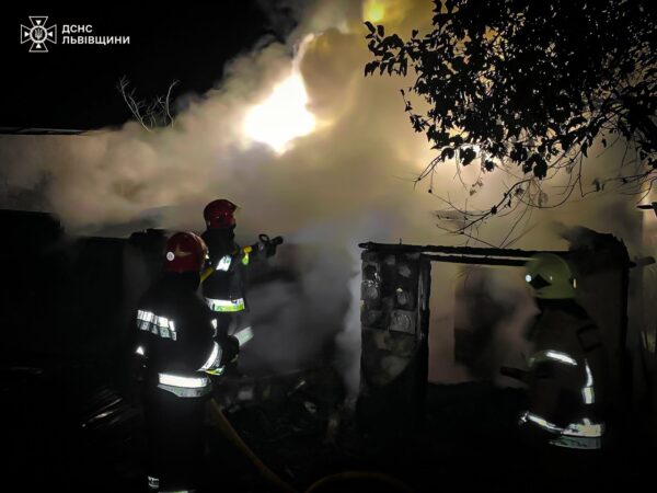 У Червоноградському районі горів будинок