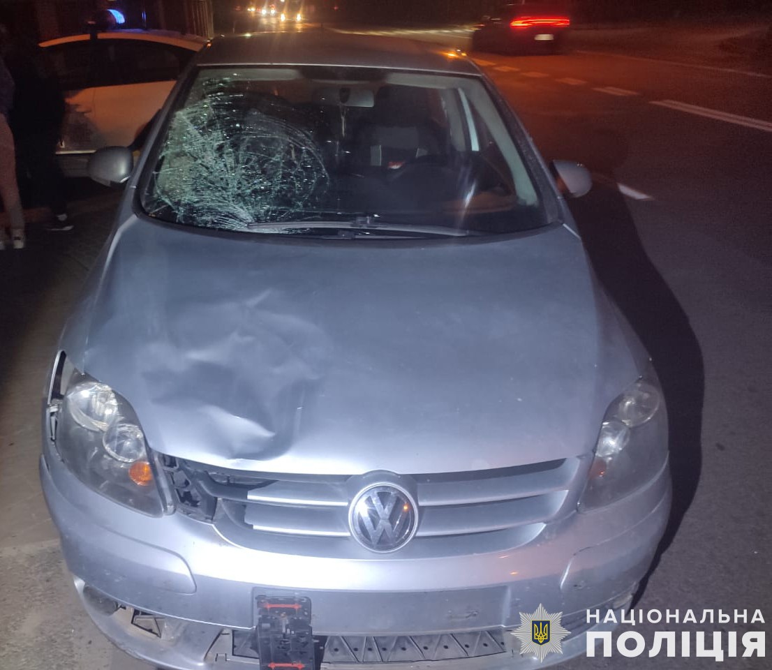 23-річний водій Volkswagen Golf у Львові збив двох неповнолітніх дівчат