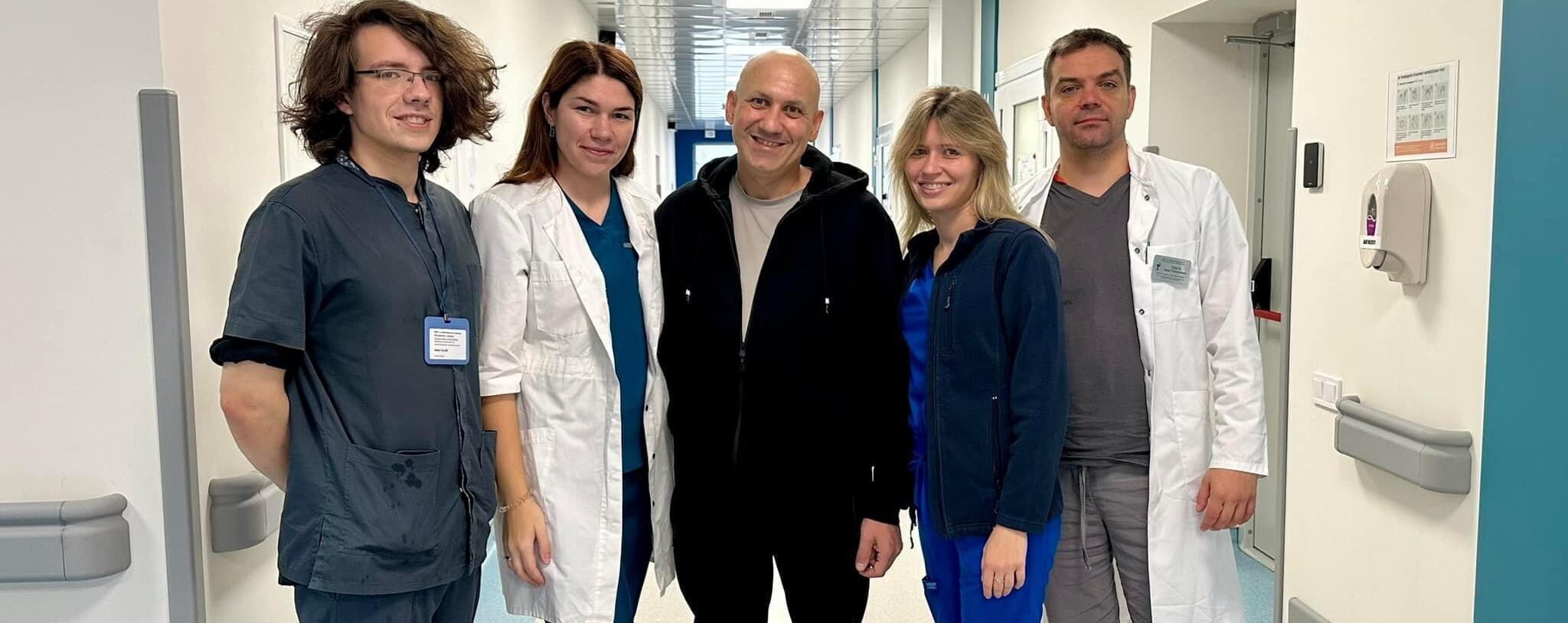 Після падіння на вулиці діагностували злоякісне захворювання: львівські лікарі врятували 44-річного рівнянина