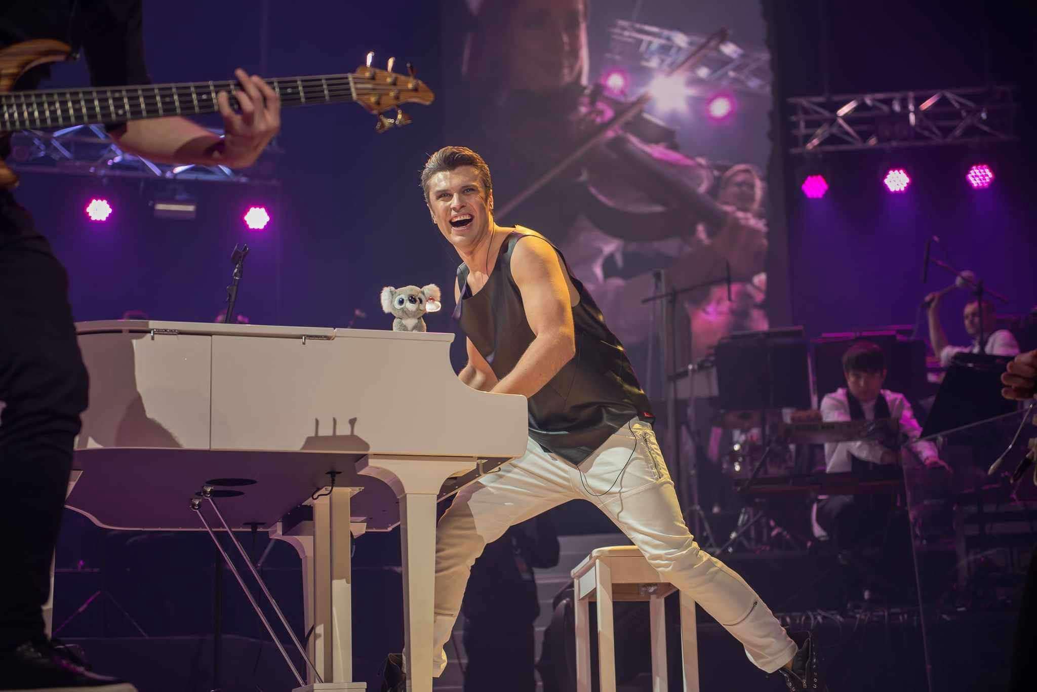 У Львові виступить відомий український піаніст Євген Хмара у супроводі симфонічного оркестру