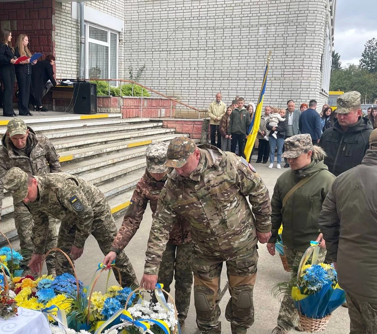 На Самбірщині відкрили п’ять меморіальних дощок на честь полеглих Героїв