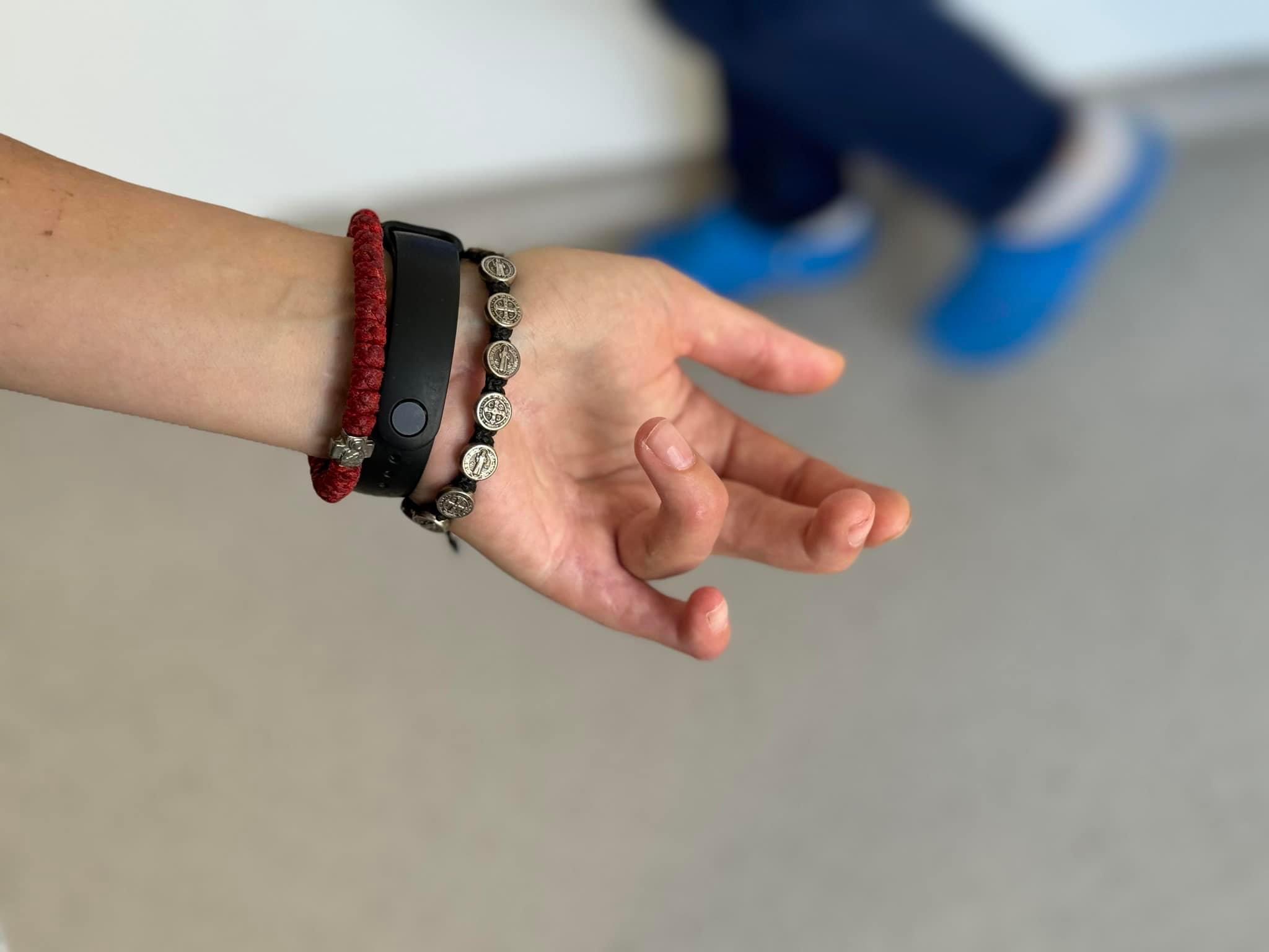 Львівські лікарі прооперували 36-річну жінку, яка страждала від нестерпного болю в руках