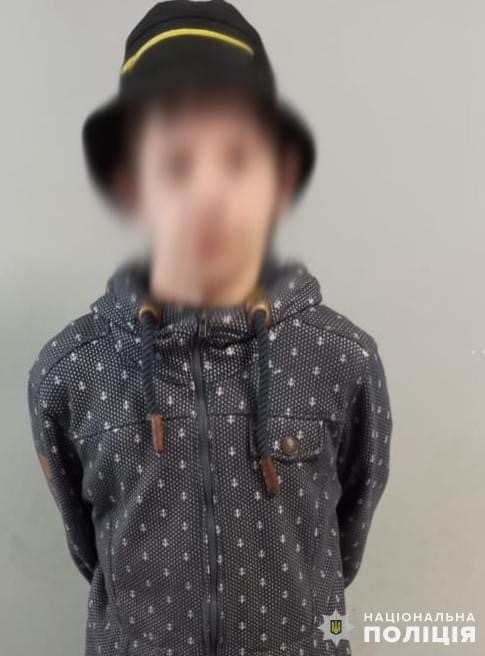 На Львівщині викрили 27-річного чоловіка, який торгував боєприпасами