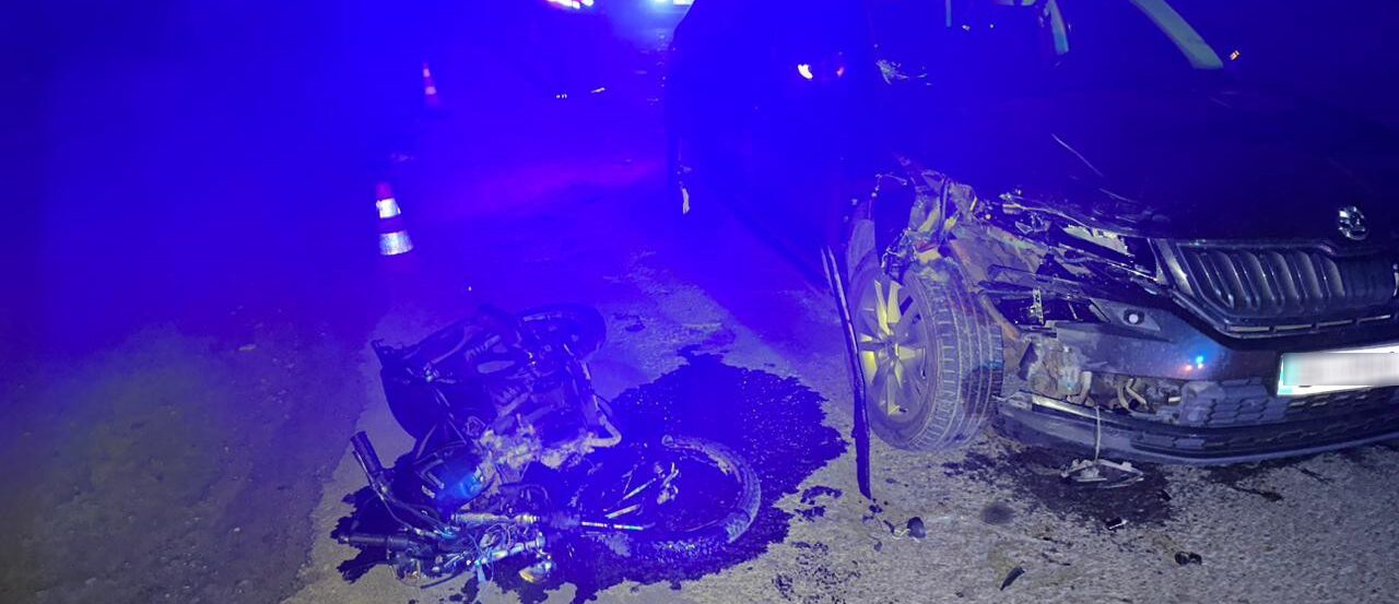 В нічній ДТП на Самбірщині постраждав 21-річний водій мотоцикла