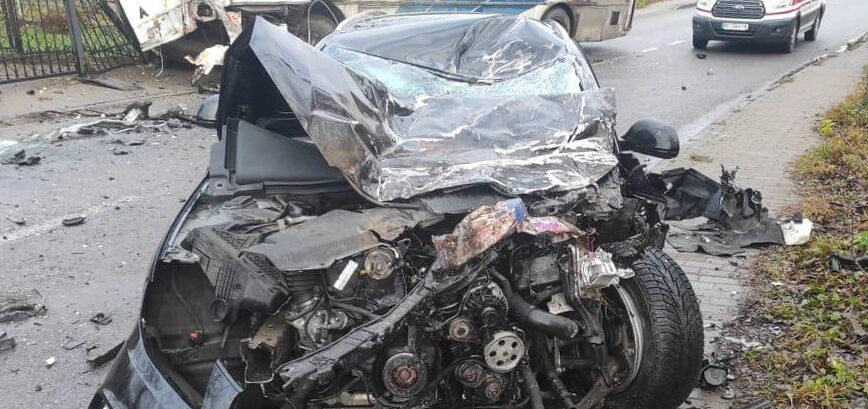 Двоє людей постраждали в ДТП з автобусом у Кам’янці-Бузькій