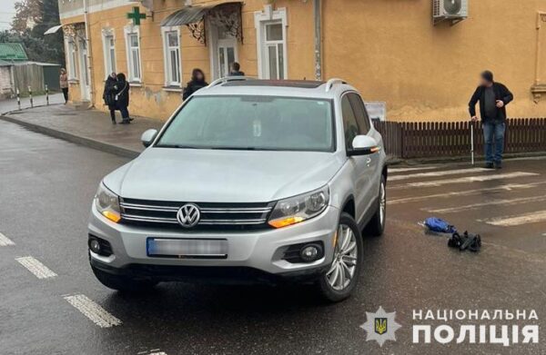 23 -річний водій на смерть збив літню жінку в Яворові