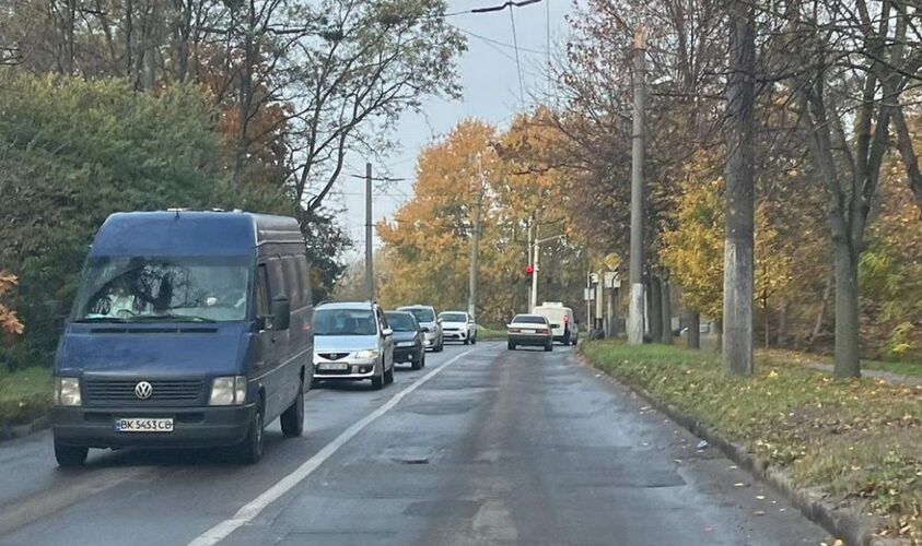 У Львові ремонтуватимуть частину вул. Сяйво: рух транспорту змінять на 4 дні
