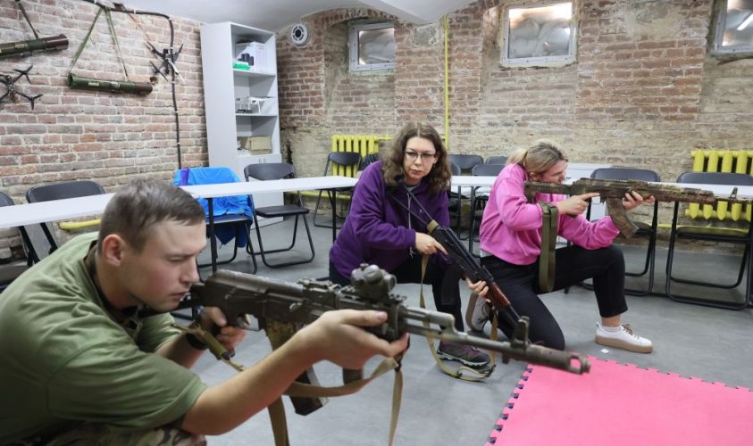 Львів’ян запрошують на безкоштовні навчання з основ цивільного захисту та домедичної допомоги: як зареєструватися