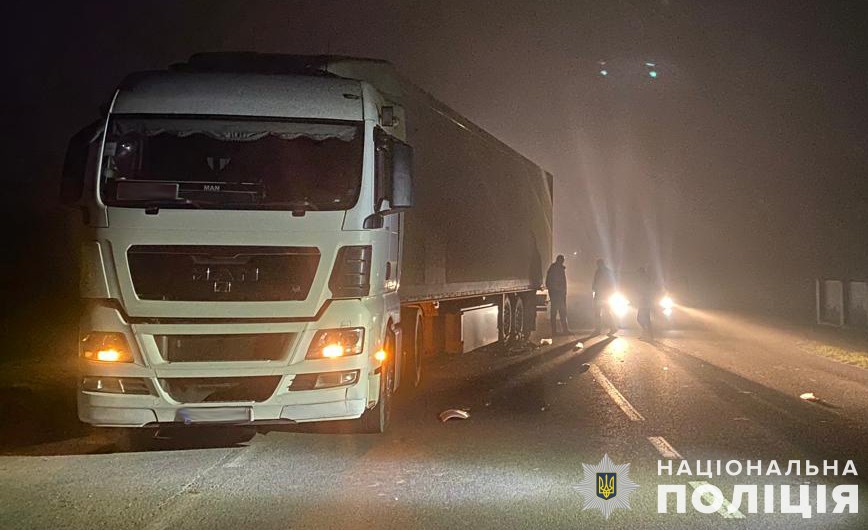 На Стрийщині водій вантажівки збив 42-річного велосипедиста