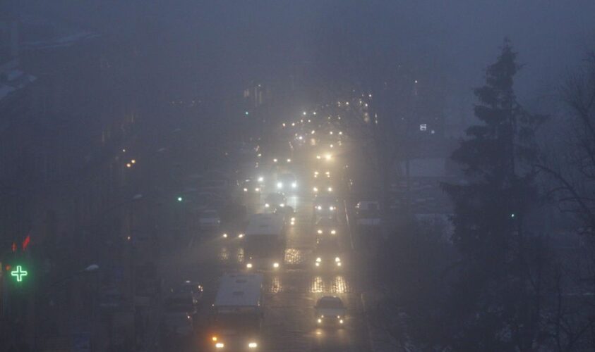 Синоптики прогнозують ожеледицю та туман на 30 листопада