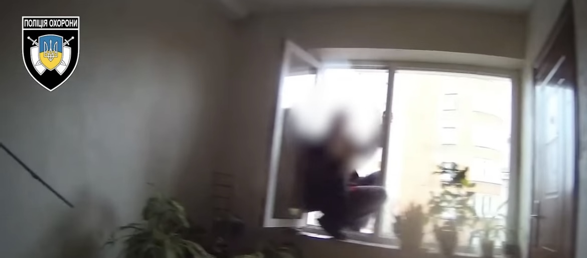 У Львові врятували дівчину, яка мала намір вчинити самогубство