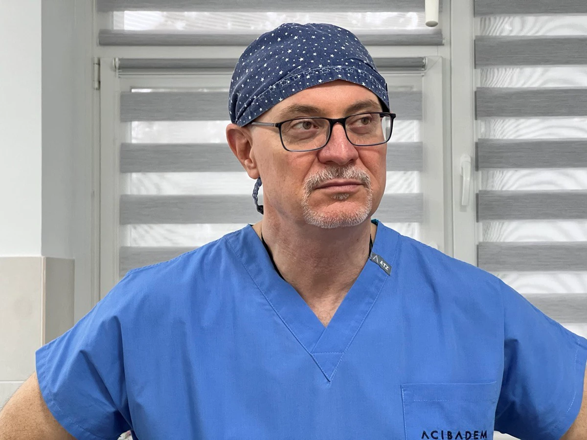 Турецький хірург проведе 19 операцій у львівському Центрі дитячої медицини