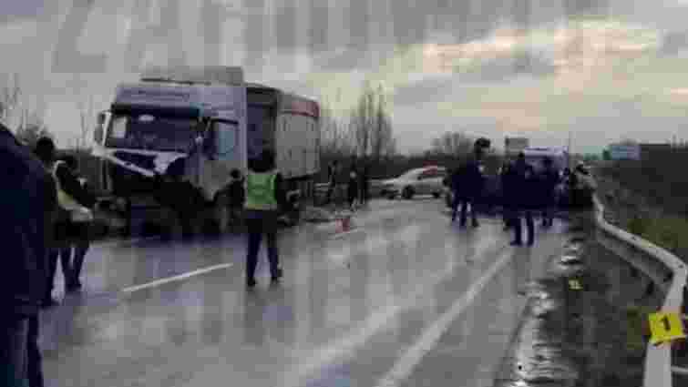 У ДТП на об’їзній Львова загинули двоє військових