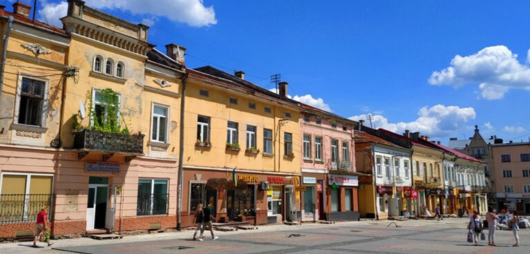 У Дрогобичі за грантові кошти відремонтують кілька комунальних приміщень