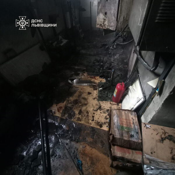 У Львові горіло офісне приміщення (ФОТО)
