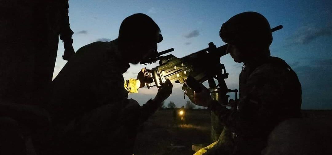 Втрати ворога: учора оборонці знищили 12 танків, 29 ББМ і більше тисячі окупантів